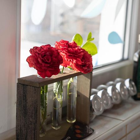 Bird Nest 2 Room Apartment 부쿠레슈티 외부 사진